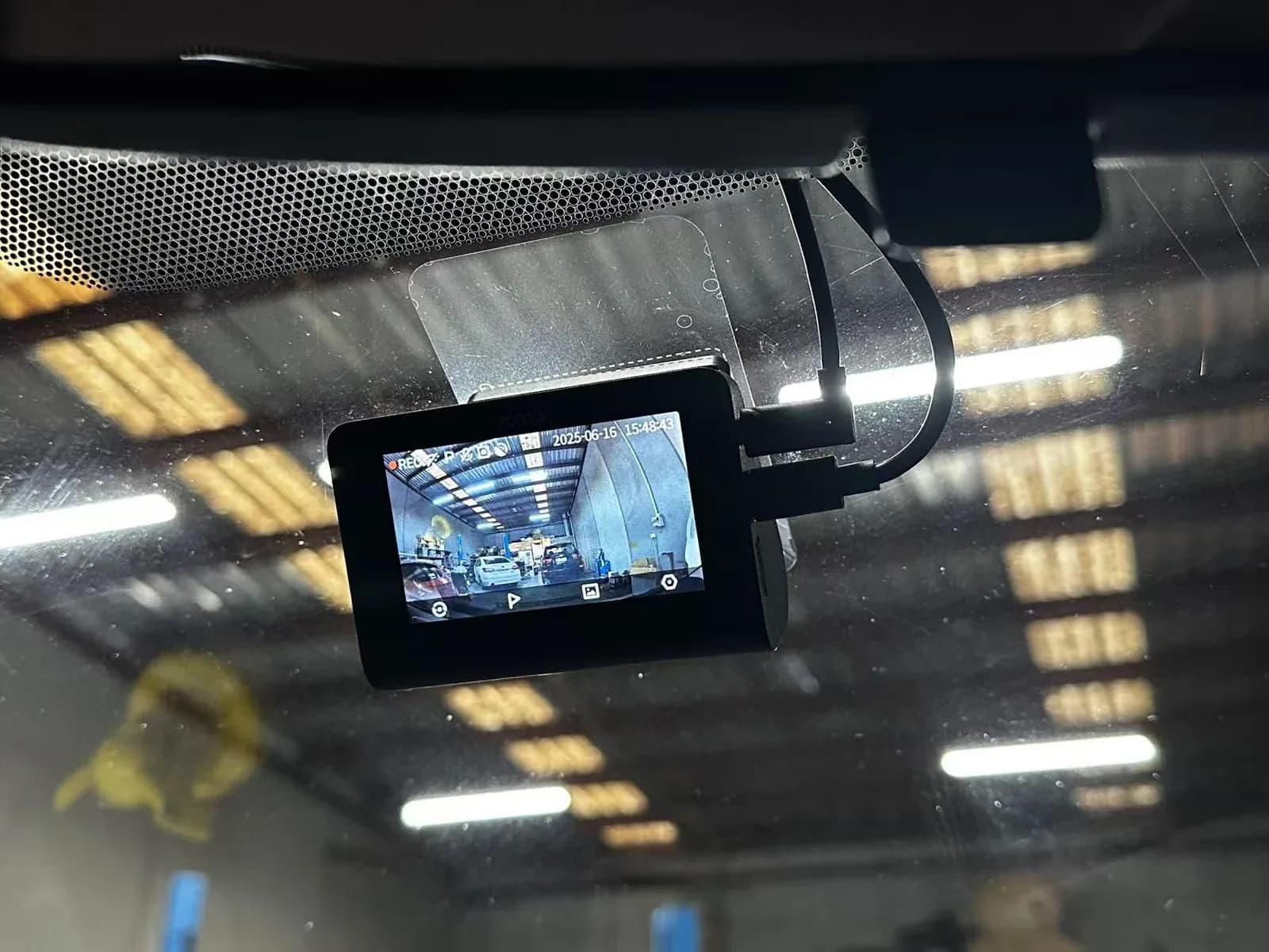 70mai A810 front dash cam display operating after installation in a Toyota Yaris